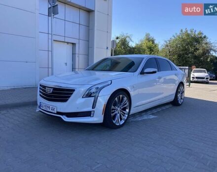 Белый Кадиллак CT6, объемом двигателя 3 л и пробегом 44 тыс. км за 21900 $, фото 1 на Automoto.ua
