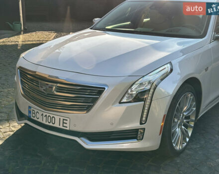 Белый Кадиллак CT6, объемом двигателя 3 л и пробегом 120 тыс. км за 20000 $, фото 1 на Automoto.ua