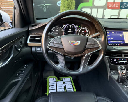 Сірий Каділак CT6, об'ємом двигуна 3.64 л та пробігом 160 тис. км за 26000 $, фото 63 на Automoto.ua