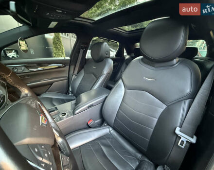 Сірий Каділак CT6, об'ємом двигуна 3.64 л та пробігом 160 тис. км за 26000 $, фото 35 на Automoto.ua
