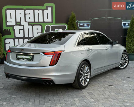 Сірий Каділак CT6, об'ємом двигуна 3.64 л та пробігом 160 тис. км за 26000 $, фото 69 на Automoto.ua