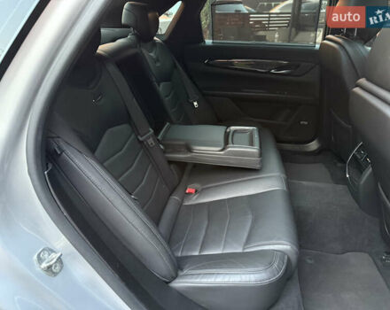 Сірий Каділак CT6, об'ємом двигуна 3.64 л та пробігом 160 тис. км за 26000 $, фото 42 на Automoto.ua