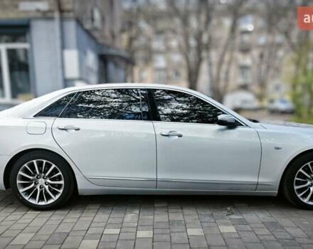 Серый Кадиллак CT6, объемом двигателя 3.6 л и пробегом 156 тыс. км за 35000 $, фото 5 на Automoto.ua