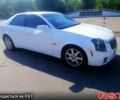 Белый Кадиллак СТС, объемом двигателя 3.2 л и пробегом 200 тыс. км за 4300 $, фото 1 на Automoto.ua