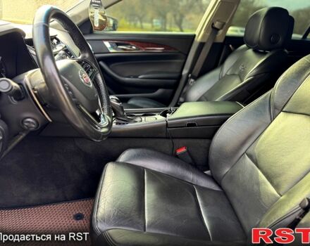 Белый Кадиллак СТС, объемом двигателя 2 л и пробегом 240 тыс. км за 13500 $, фото 4 на Automoto.ua