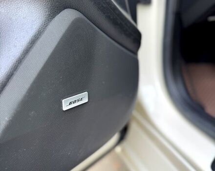 Белый Кадиллак СТС, объемом двигателя 2 л и пробегом 240 тыс. км за 13500 $, фото 6 на Automoto.ua