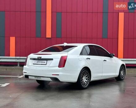Белый Кадиллак СТС, объемом двигателя 2 л и пробегом 152 тыс. км за 14990 $, фото 6 на Automoto.ua