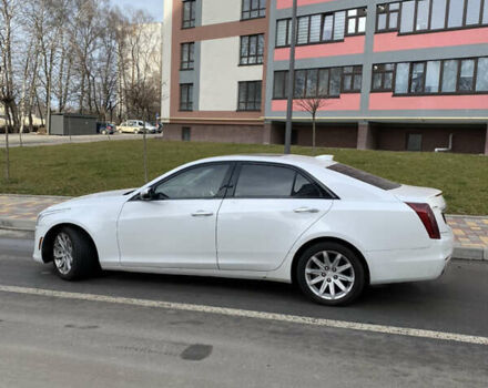 Белый Кадиллак СТС, объемом двигателя 2 л и пробегом 170 тыс. км за 13000 $, фото 5 на Automoto.ua