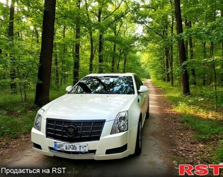 Білий Каділак CTS, об'ємом двигуна 3 л та пробігом 183 тис. км за 7700 $, фото 1 на Automoto.ua