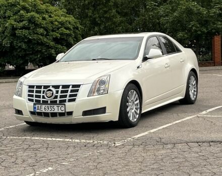 Белый Кадиллак СТС, объемом двигателя 3 л и пробегом 186 тыс. км за 7200 $, фото 1 на Automoto.ua