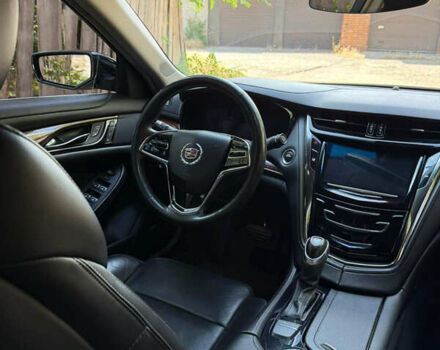 Чорний Каділак CTS, об'ємом двигуна 2 л та пробігом 184 тис. км за 16000 $, фото 6 на Automoto.ua