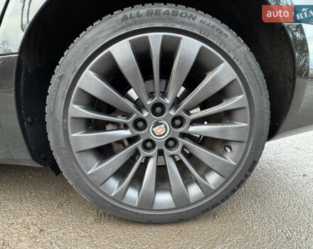 Черный Кадиллак СТС, объемом двигателя 2 л и пробегом 189 тыс. км за 9999 $, фото 25 на Automoto.ua