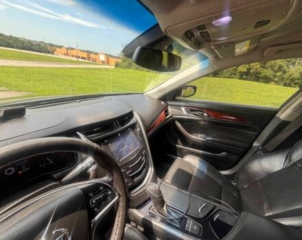 Чорний Каділак CTS, об'ємом двигуна 0 л та пробігом 137 тис. км за 4800 $, фото 5 на Automoto.ua
