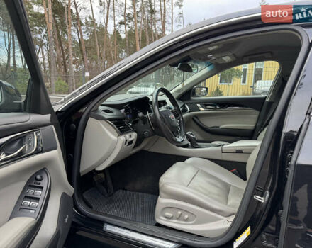 Черный Кадиллак СТС, объемом двигателя 2 л и пробегом 189 тыс. км за 9999 $, фото 16 на Automoto.ua