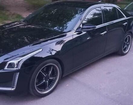Черный Кадиллак СТС, объемом двигателя 2 л и пробегом 140 тыс. км за 15700 $, фото 1 на Automoto.ua