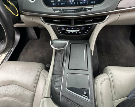 Червоний Каділак CTS, об'ємом двигуна 3.6 л та пробігом 190 тис. км за 22500 $, фото 29 на Automoto.ua