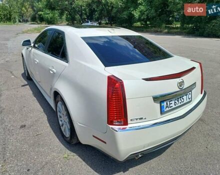 Каділак CTS, об'ємом двигуна 3 л та пробігом 227 тис. км за 9300 $, фото 3 на Automoto.ua