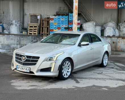 Кадиллак СТС, объемом двигателя 2 л и пробегом 152 тыс. км за 10999 $, фото 1 на Automoto.ua