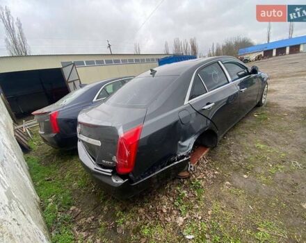 Серый Кадиллак СТС, объемом двигателя 2 л и пробегом 166 тыс. км за 4900 $, фото 3 на Automoto.ua