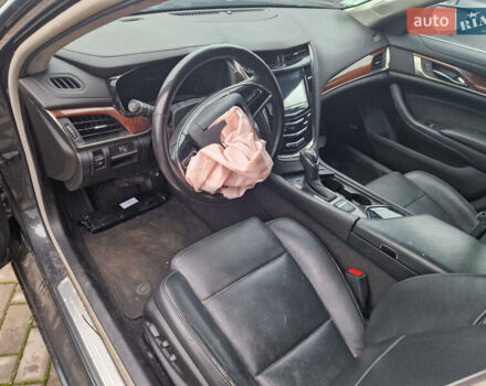 Сірий Каділак CTS, об'ємом двигуна 2 л та пробігом 80 тис. км за 5500 $, фото 5 на Automoto.ua