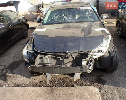 Сірий Каділак CTS, об'ємом двигуна 2 л та пробігом 80 тис. км за 5500 $, фото 9 на Automoto.ua