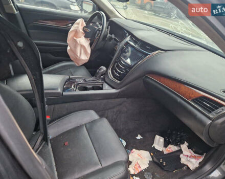 Сірий Каділак CTS, об'ємом двигуна 2 л та пробігом 80 тис. км за 5500 $, фото 4 на Automoto.ua