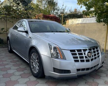 Сірий Каділак CTS, об'ємом двигуна 3 л та пробігом 190 тис. км за 10200 $, фото 1 на Automoto.ua