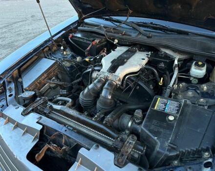 Синій Каділак CTS, об'ємом двигуна 3.2 л та пробігом 198 тис. км за 5500 $, фото 4 на Automoto.ua