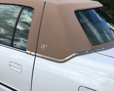 Белый Кадиллак ДеВиль, объемом двигателя 4.6 л и пробегом 176 тыс. км за 14500 $, фото 12 на Automoto.ua