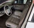 Белый Кадиллак ДеВиль, объемом двигателя 4.6 л и пробегом 92 тыс. км за 17000 $, фото 6 на Automoto.ua