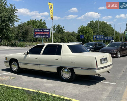Бежевий Каділак DE Ville, об'ємом двигуна 4.6 л та пробігом 100 тис. км за 18000 $, фото 25 на Automoto.ua