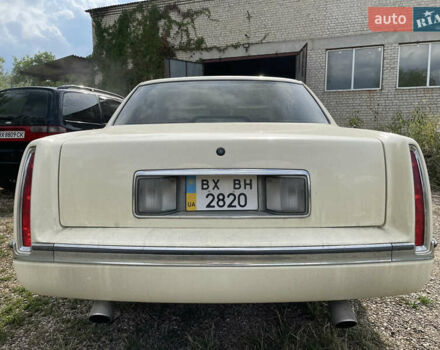 Бежевий Каділак DE Ville, об'ємом двигуна 4.6 л та пробігом 100 тис. км за 18000 $, фото 24 на Automoto.ua