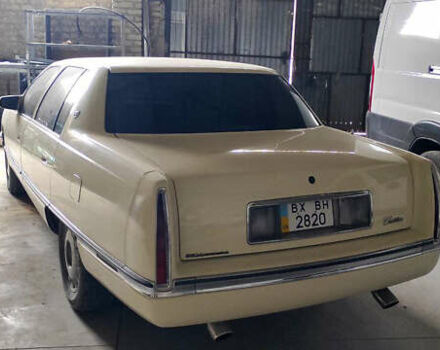 Бежевий Каділак DE Ville, об'ємом двигуна 4.6 л та пробігом 100 тис. км за 18000 $, фото 6 на Automoto.ua