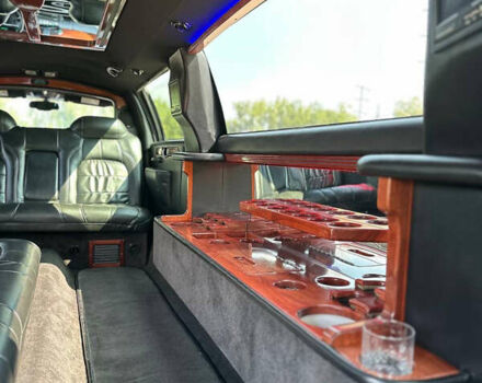 Черный Кадиллак ДеВиль, объемом двигателя 4.57 л и пробегом 150 тыс. км за 6555 $, фото 17 на Automoto.ua