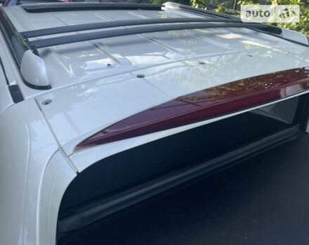 Белый Кадиллак Эскалейд, объемом двигателя 6.2 л и пробегом 239 тыс. км за 34900 $, фото 32 на Automoto.ua