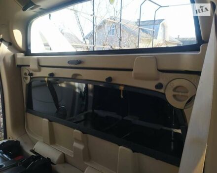 Белый Кадиллак Эскалейд, объемом двигателя 6.2 л и пробегом 239 тыс. км за 34900 $, фото 79 на Automoto.ua