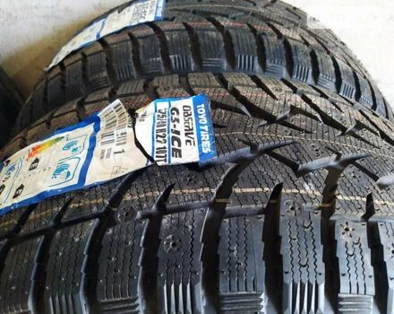 Белый Кадиллак Эскалейд, объемом двигателя 6.2 л и пробегом 239 тыс. км за 34900 $, фото 91 на Automoto.ua