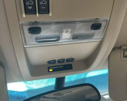 Белый Кадиллак Эскалейд, объемом двигателя 6.2 л и пробегом 239 тыс. км за 34900 $, фото 54 на Automoto.ua