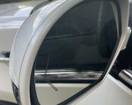 Белый Кадиллак Эскалейд, объемом двигателя 6.2 л и пробегом 239 тыс. км за 34900 $, фото 62 на Automoto.ua