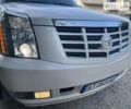 Белый Кадиллак Эскалейд, объемом двигателя 6.2 л и пробегом 239 тыс. км за 34900 $, фото 4 на Automoto.ua