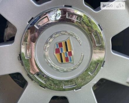 Белый Кадиллак Эскалейд, объемом двигателя 6.2 л и пробегом 239 тыс. км за 34900 $, фото 66 на Automoto.ua