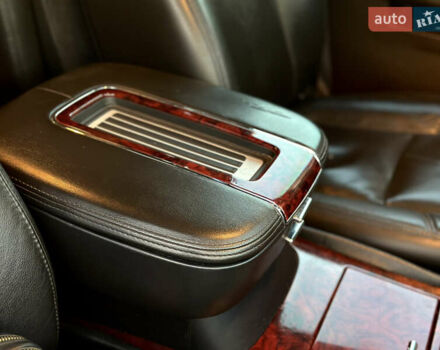 Белый Кадиллак Эскалейд, объемом двигателя 6.2 л и пробегом 220 тыс. км за 28999 $, фото 41 на Automoto.ua