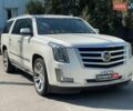 Белый Кадиллак Эскалейд, объемом двигателя 6.2 л и пробегом 120 тыс. км за 36740 $, фото 1 на Automoto.ua