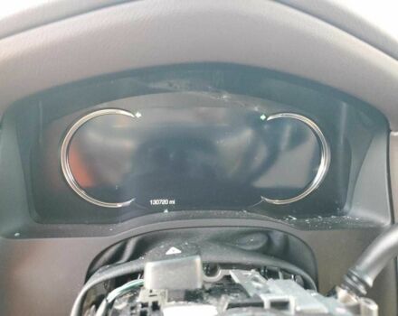 Белый Кадиллак Эскалейд, объемом двигателя 6.2 л и пробегом 210 тыс. км за 22600 $, фото 8 на Automoto.ua