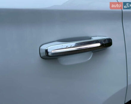 Белый Кадиллак Эскалейд, объемом двигателя 6.2 л и пробегом 125 тыс. км за 45999 $, фото 59 на Automoto.ua