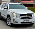 Белый Кадиллак Эскалейд, объемом двигателя 6.2 л и пробегом 125 тыс. км за 45999 $, фото 1 на Automoto.ua