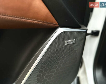 Белый Кадиллак Эскалейд, объемом двигателя 6.2 л и пробегом 125 тыс. км за 45999 $, фото 32 на Automoto.ua