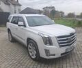 Кадиллак Эскалейд 2016 в Хмельницком на Automoto.ua Белый Кадиллак Эскалейд, объемом двигателя 6.2 л и пробегом 125 тыс. км за 40000 $, фото 6 на Automoto.ua