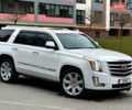Белый Кадиллак Эскалейд, объемом двигателя 6.2 л и пробегом 125 тыс. км за 45999 $, фото 3 на Automoto.ua