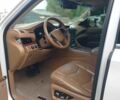 Белый Кадиллак Эскалейд, объемом двигателя 6.2 л и пробегом 98 тыс. км за 45000 $, фото 10 на Automoto.ua